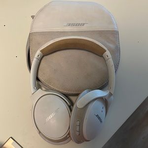 Bose earphones